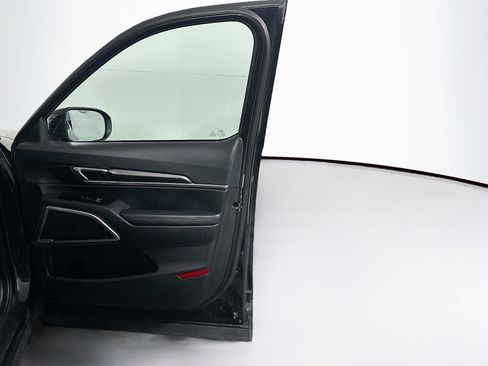 Used 2025 Kia Telluride S image 35