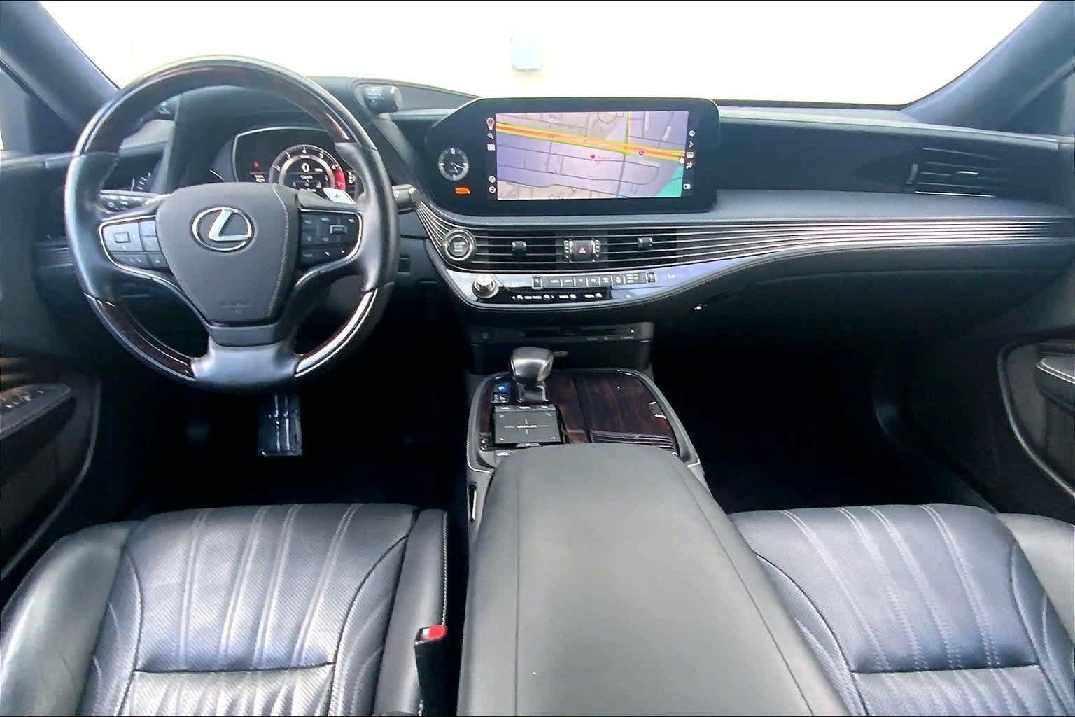 Used 2021 Lexus LS 500 w/ Luxury Package RWD image 10