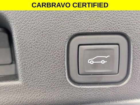 Certified 2024 Chevrolet Traverse RS AWD/4WD image 31