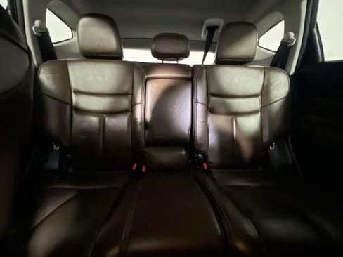 Used 2016 Nissan Murano SL w/ SL Technology Package FWD image 33