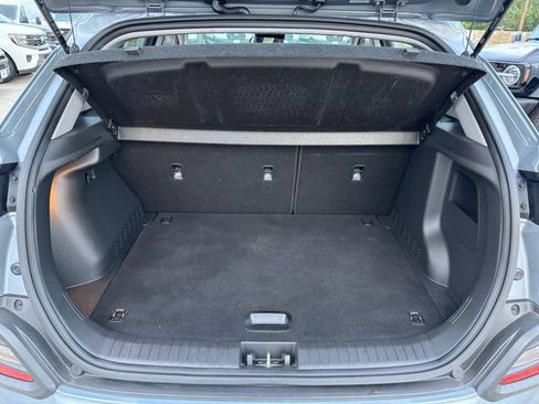 Used 2019 Hyundai Kona SE AWD/4WD image 18