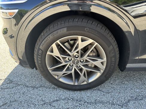 Used 2025 Genesis GV70 2.5T AWD/4WD image 9