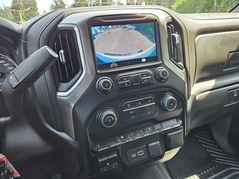 Used 2020 Chevrolet Silverado 3500 LT AWD/4WD image 11