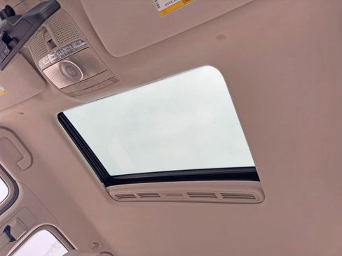 Used 2023 Mercedes-Benz G 63 AMG Squared image 12