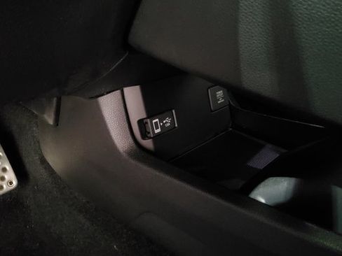 Used 2020 Honda Civic Sport image 29