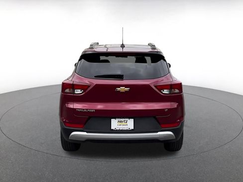 Used 2025 Chevrolet TrailBlazer LT FWD image 12