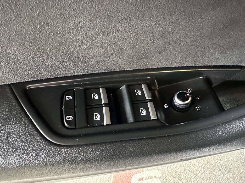 Used 2023 Audi S4 Premium w/ Convenience Package AWD/4WD image 22