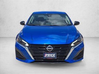 Used 2025 Nissan Altima 2.5 SV FWD video 2