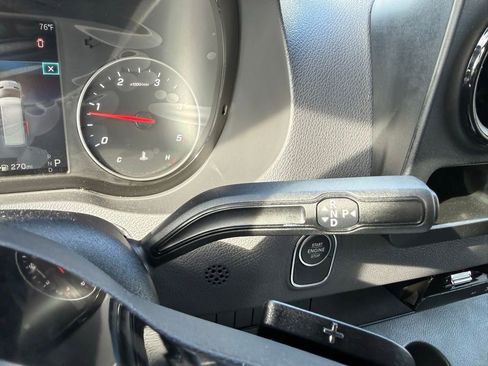 Used 2025 Mercedes-Benz Sprinter 2500 image 13