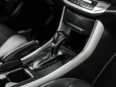 Used 2014 Honda Accord EX-L image 25