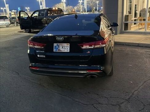 Used 2018 Kia Optima S w/ Panoramic Sunroof Package image 14