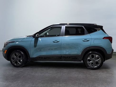 Used 2024 Kia Seltos S image 2