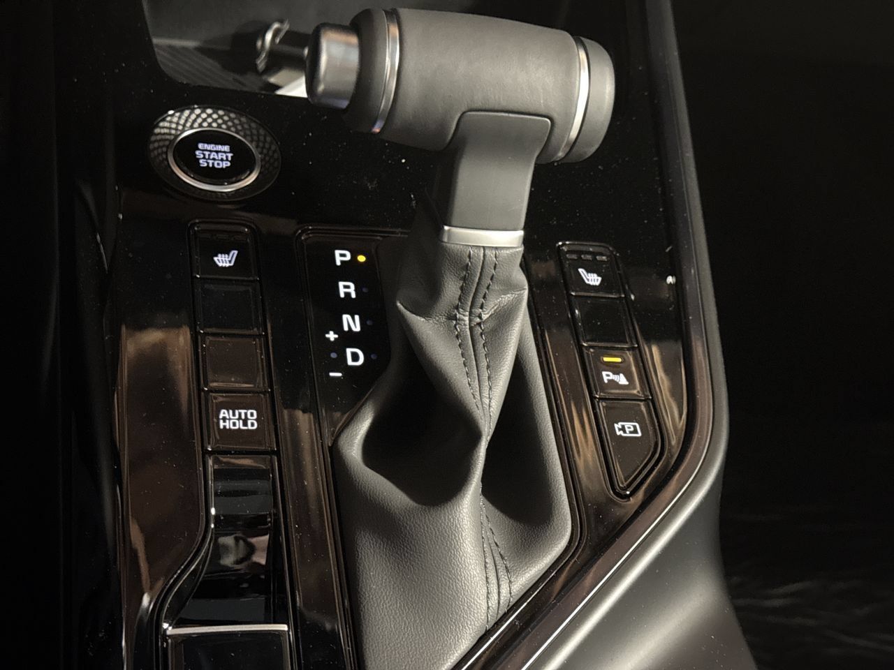 New 2026 Kia Niro EX FWD image 20