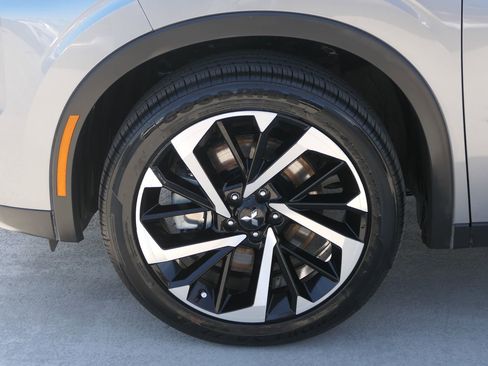 Used 2024 Mitsubishi Outlander SE AWD/4WD image 10