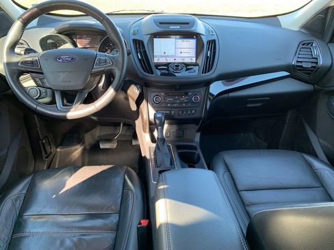 Used 2018 Ford Escape Titanium AWD/4WD image 16