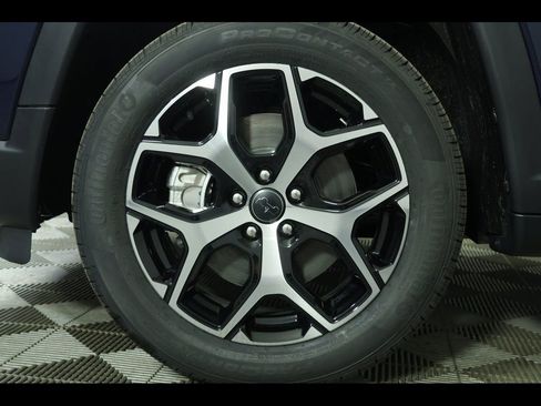 New 2026 Jeep Compass Limited image 11