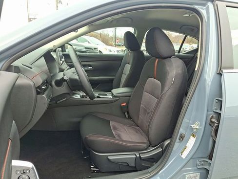 Used 2025 Nissan Sentra SR image 14