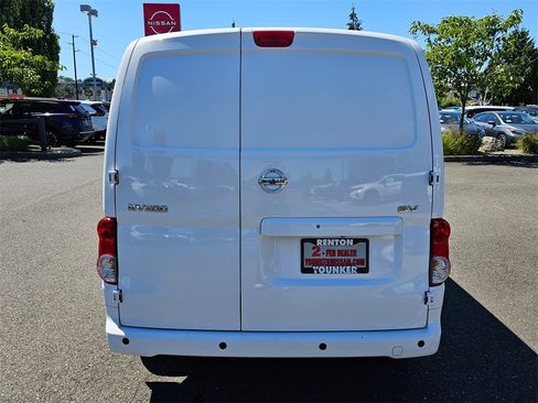 Used 2021 Nissan NV200 SV image 6