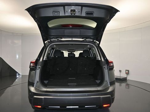 Used 2024 Nissan Rogue SL AWD/4WD image 24