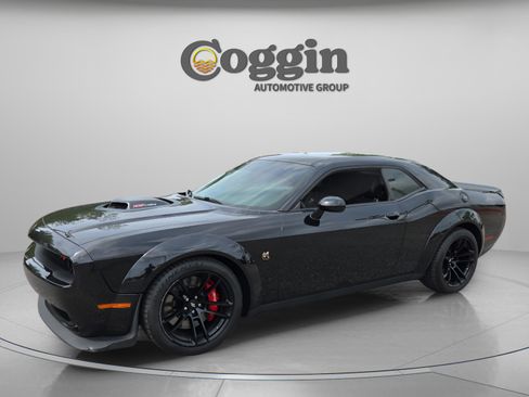 Used 2021 Dodge Challenger R/T Scat Pack RWD image 1