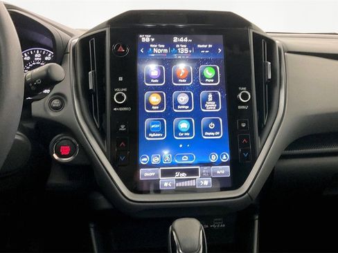 Used 2024 Subaru Crosstrek 2.5i Limited w/ Crosstrek Mirror Package image 9