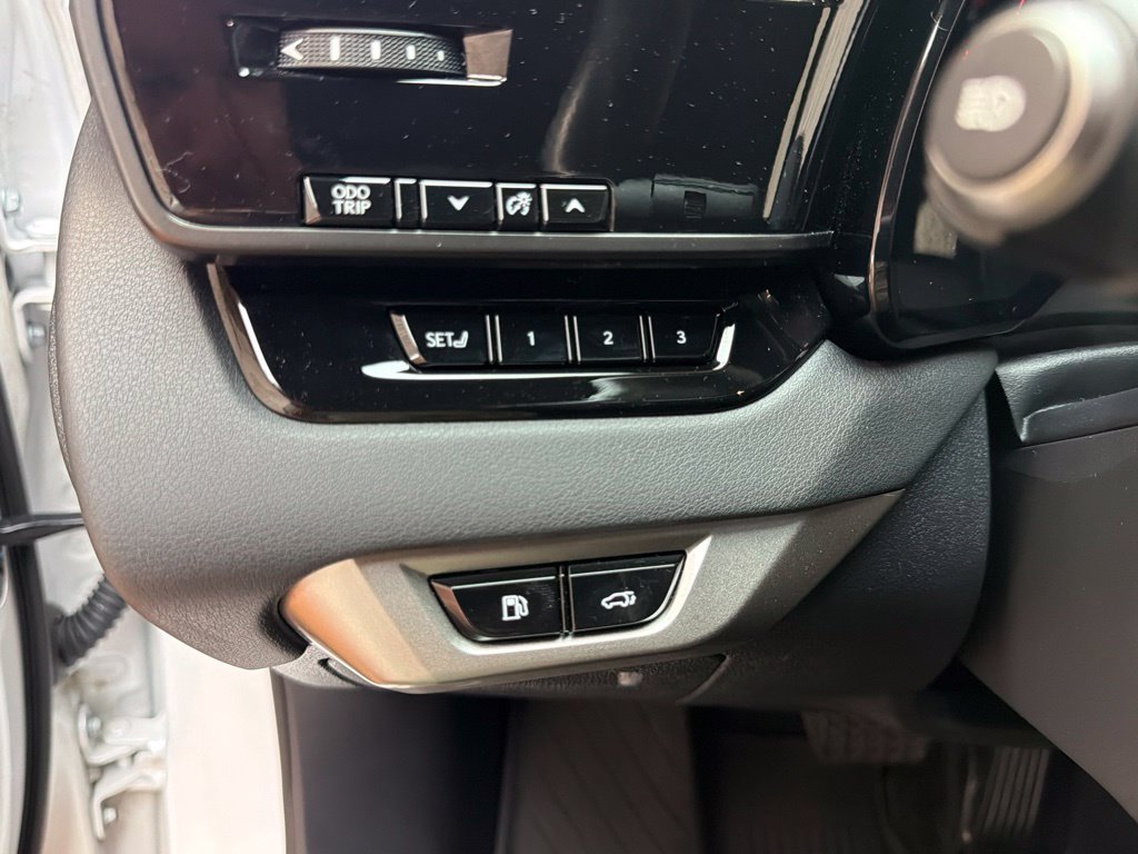 Used 2023 Lexus RX 350 Premium Plus w/ Accessory Package AWD/4WD image 26