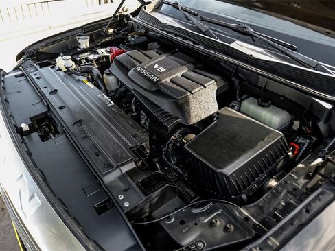 Used 2020 Nissan Titan Platinum Reserve w/ Moonroof Package image 53