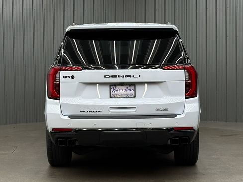 Used 2026 GMC Yukon XL Denali w/ Sun & Power Step Package AWD/4WD image 4