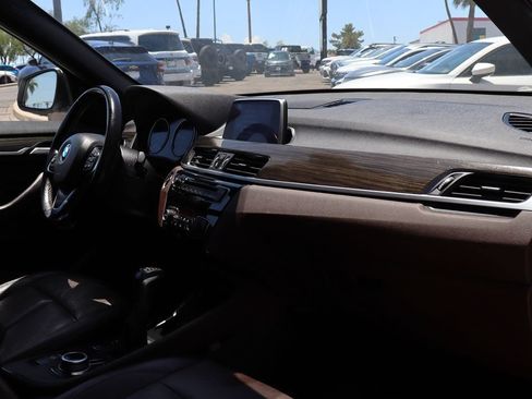 Used 2019 BMW X1 xDrive28i w/ Convenience Package AWD/4WD image 36