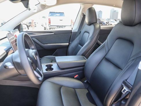 Used 2023 Tesla Model Y Long Range AWD/4WD image 15