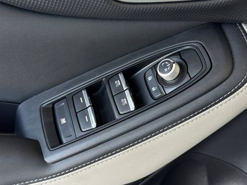 Used 2023 Subaru Forester Limited AWD/4WD image 12