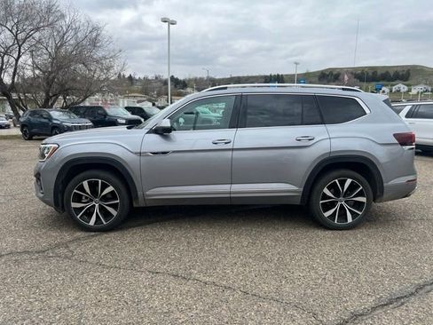 Used 2024 Volkswagen Atlas SEL Premium R-Line AWD/4WD image 5