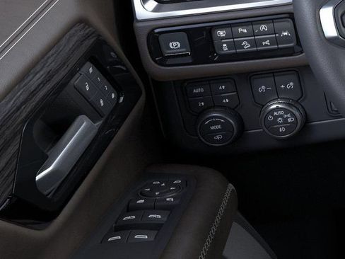New 2026 GMC Yukon Denali Ultimate w/ LPO, Floor Liner Package AWD/4WD image 22