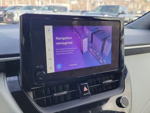 Used 2024 Toyota Corolla SE w/ Convenience Package image 20