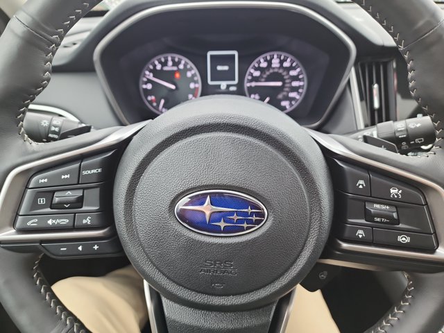 Used 2025 Subaru Outback Touring AWD/4WD image 12