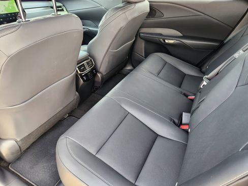 Used 2025 Lexus RX 350 Premium Plus w/ Accessory Package (Z1) image 39