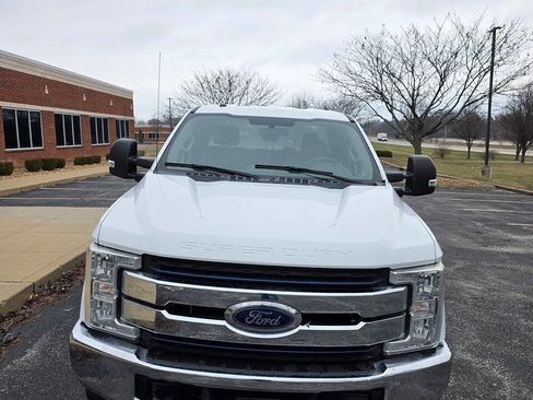 Used 2018 Ford F250 XLT image 4
