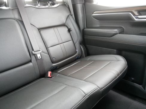 Certified 2024 Chevrolet Silverado 1500 High Country w/ Technology Package image 14