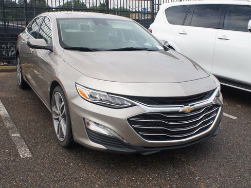 Used 2024 Chevrolet Malibu LT FWD image 4