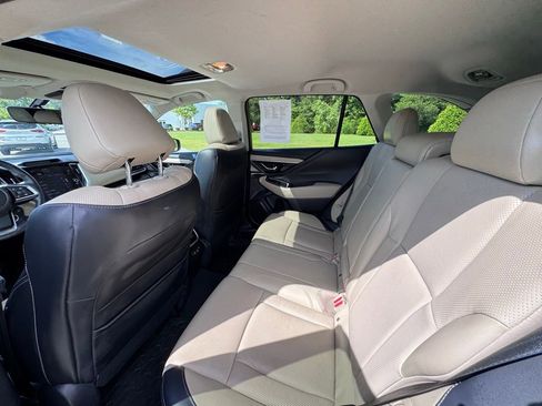Used 2020 Subaru Outback Limited image 25