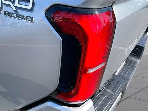 Certified 2026 Toyota Tacoma TRD Off-Road w/ TRD Off Road Upgrade Package AWD/4WD image 28