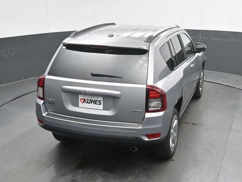 Used 2015 Jeep Compass Limited AWD/4WD image 22