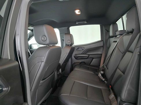 New 2026 GMC Canyon Elevation w/ Convenience Package image 18