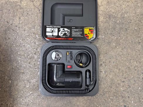 Used 1997 Porsche 911 Carrera image 78