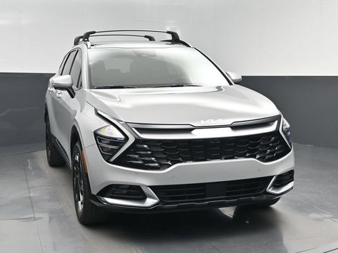 Certified 2025 Kia Sportage SX AWD/4WD image 21