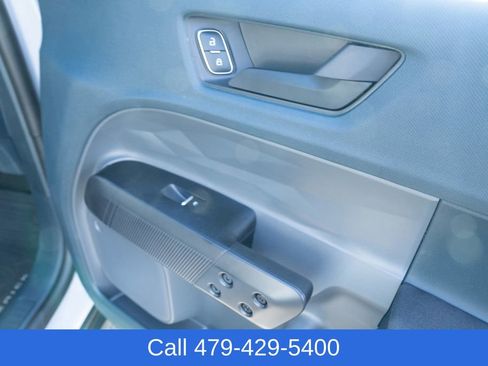 Used 2025 Ford Maverick XL w/ Equipment Group 102A image 41