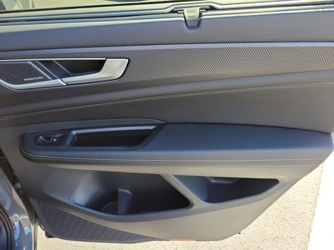 New 2026 Volkswagen Atlas Cross Sport SEL Premium R-Line image 11