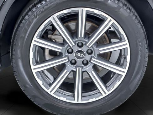 Used 2023 Audi Q7 2.0T Premium Plus w/ Premium Plus Package AWD/4WD image 25