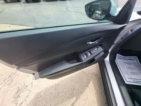 Used 2025 Honda Accord LX image 8