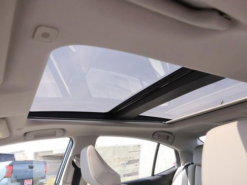 New 2026 Toyota Camry XLE image 8